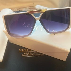 OVERSIZED FASHION SUNGLASSES